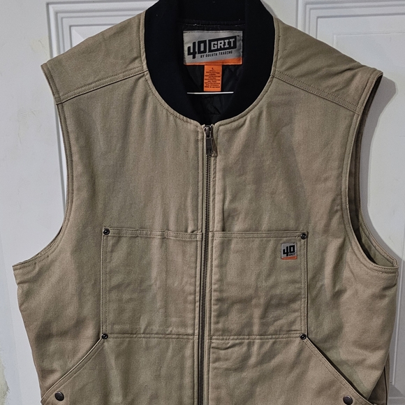 Duluth Trading Co Tan Utility Vest - Picture 1 of 4